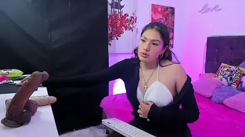 Kyra_Noir free live xxx cams