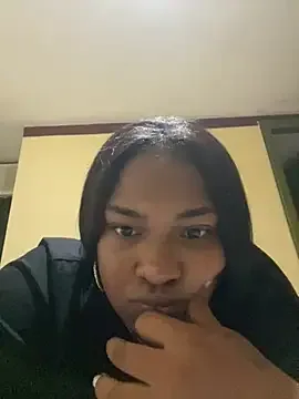 Lajoan ücretsiz canlı xxx cam