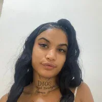 Lareynazendeyastar free live xxx cams