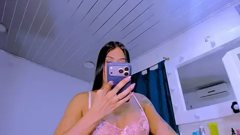 LatinVenuz free live xxx cams