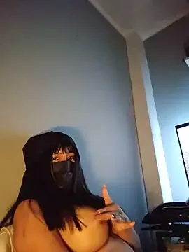 Latin_summer 免费直播 xxx 摄像头