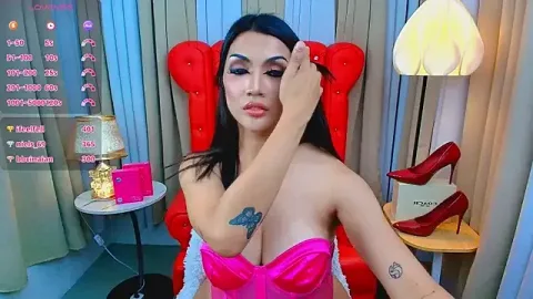 Laureen_Hilton cams xxx ao vivo grátis