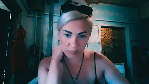 LilaCandy6 camere xxx live gratis