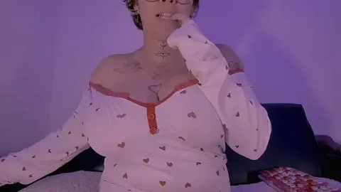 Lilmuh_ zdarma živé xxx cams