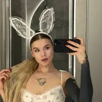 LisFlores free live xxx cams