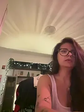 LittlePrincess2212 free live xxx cams