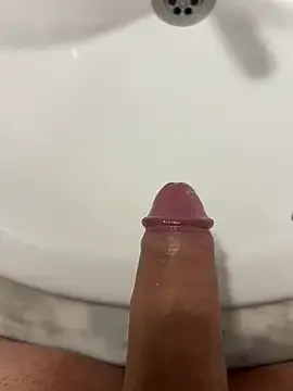 Longtoy free live xxx cams