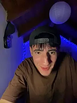 LucasBenedeti cam xxx live gratis