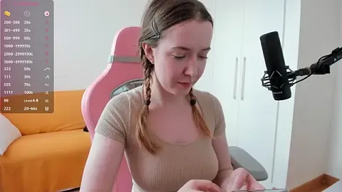 Lucy_Ember 免费直播 xxx 摄像头