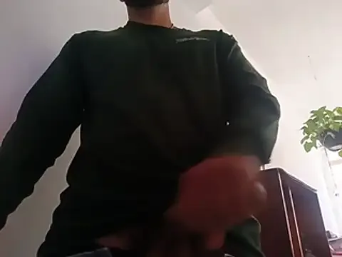 Luis17100 free live xxx cams
