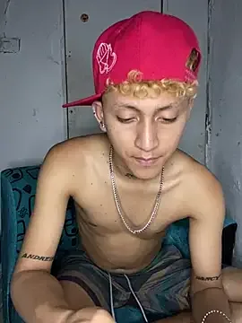 Luis_001_model 免费直播 xxx 摄像头