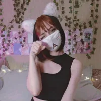 LunaNyanmi kostenlose live xxx cams