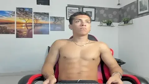 MAX_LEGEND free live xxx cams