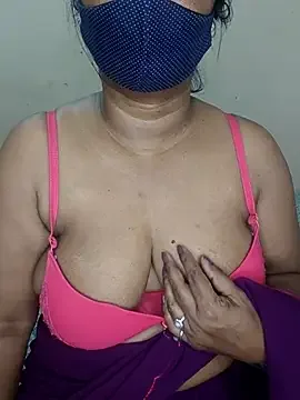 MISS-LOVEV besplatni live xxx cams