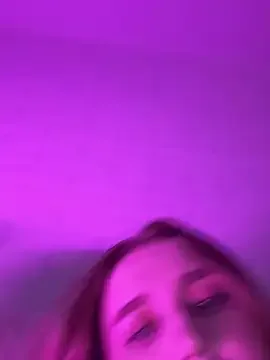 Magic_girll ücretsiz canlı xxx cam