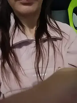 Malutka6 zdarma živé xxx cams