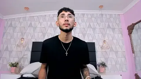 MatteoLaurent ücretsiz canlı xxx cam