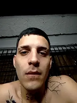 MaxHornyLatin cams xxx ao vivo grátis