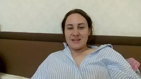 MeadowEyes cam xxx live gratis