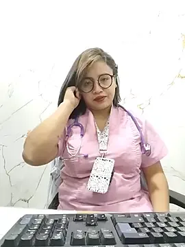 Melany-1 ücretsiz canlı xxx cam