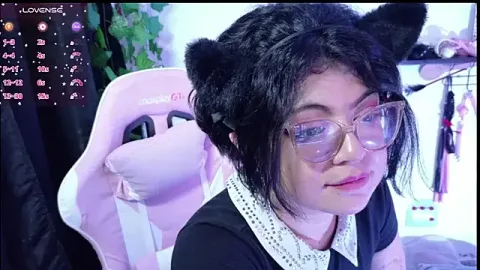 Meow_cat4 zdarma živé xxx cams
