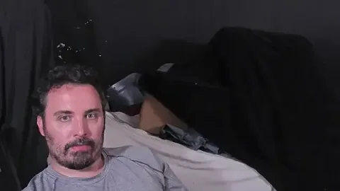 Metalstud free live xxx cams