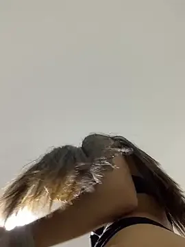MiQeilaSweet free live xxx cams