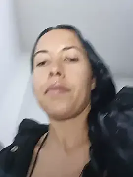 MiaForever1 cam xxx live gratis