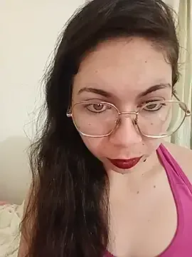 Mia_essence 免费直播 xxx 摄像头