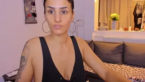 Milfchellle besplatni live xxx cams