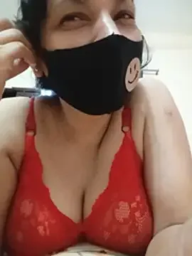 Mini_ara kostenlose live xxx cams