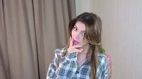 Mirelune besplatni live xxx cams