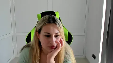 MissLunariaa free live xxx cams