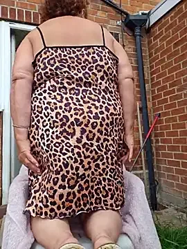 MissQueenBeex ingyenes élő xxx cams