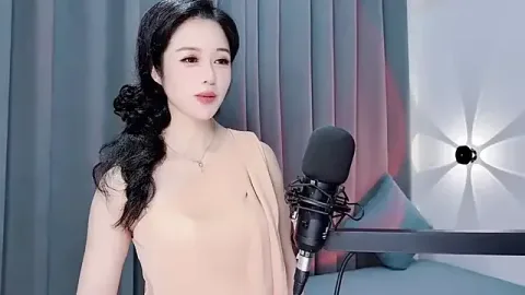 Momo-Wow free live xxx cams