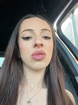 MoonLinaa free live xxx cams
