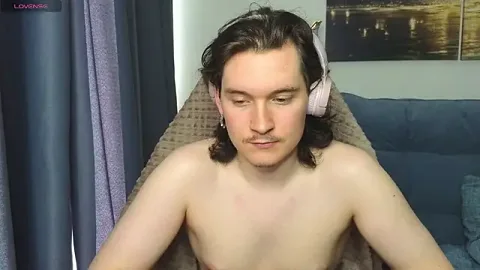 MoreRealAlex free live xxx cams