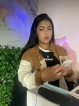 NIKOL_20X zdarma živé xxx cams