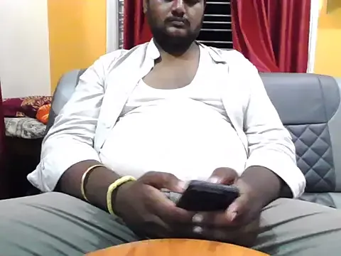Naveen_69 zdarma živé xxx cams