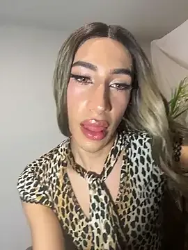 Nayla_Monroee free live xxx cams
