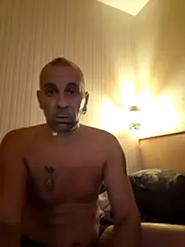 NewBigcockhere free live xxx cams