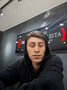 Nick2700 cam xxx trực tiếp miễn phí