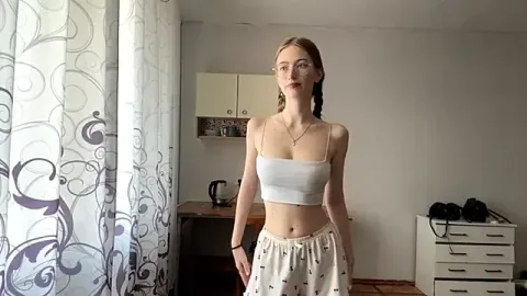 NicoleLouis free live xxx cams