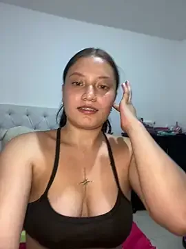 Nyla_Cours free live xxx cams