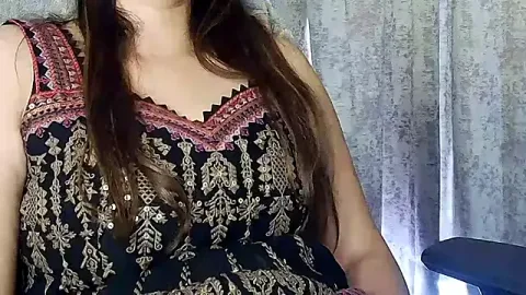 Nyra-Goddess cam xxx live gratis