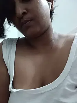 Priya44sexa 無料ライブ xxx カム