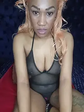 PuneeeLucee ilmaiset live xxx cams