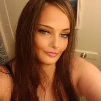 QueenAfterDark 무료 라이브 xxx 캠