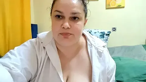 QueenGenra free live xxx cams