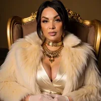 QueenOfUrKink free live xxx cams